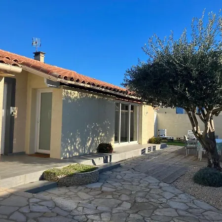 Agence Jf Immo - -villa Plain-pied Confort 3 Ch Avec Jardin Proche Des Plages V0798 *