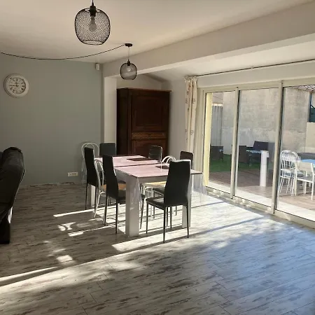 Agence Jf Immo - -villa Plain-pied Confort 3 Ch Avec Jardin Proche Des Plages V0798 * Vias