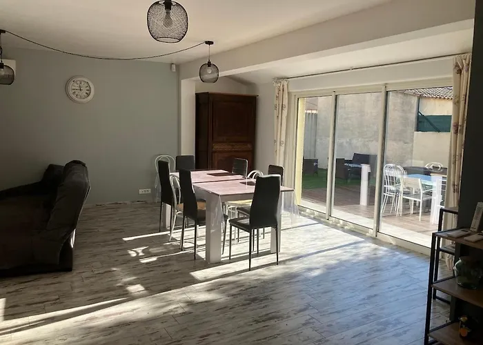 Agence Jf Immo - -villa Plain-pied Confort 3 Ch Avec Jardin Proche Des Plages V0798 * Виас