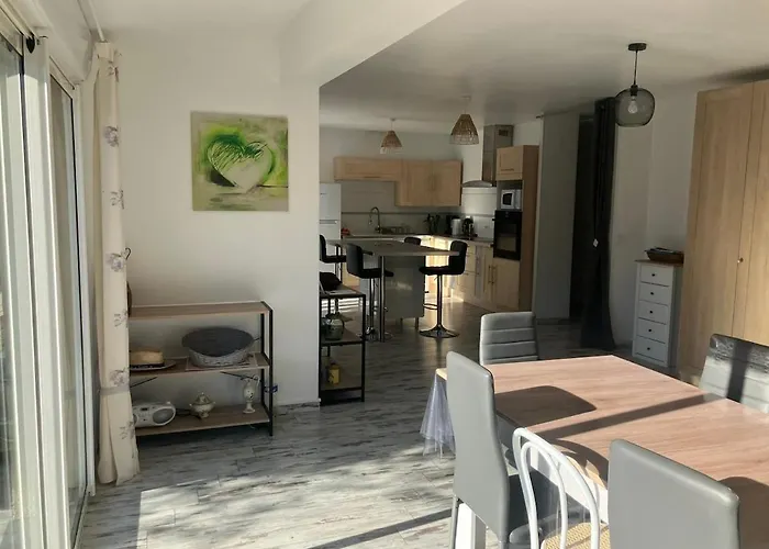 Вилла Agence Jf Immo - -villa Plain-pied Confort 3 Ch Avec Jardin Proche Des Plages V0798 *