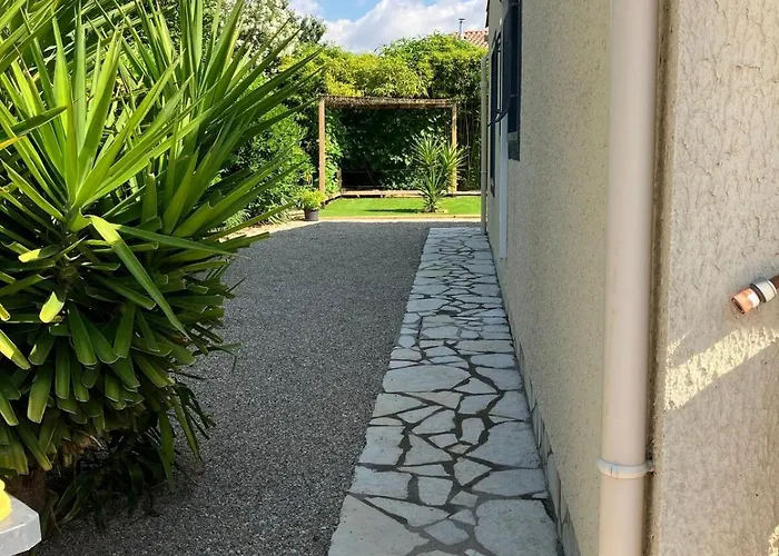 Вилла Agence Jf Immo - -villa Plain-pied Confort 3 Ch Avec Jardin Proche Des Plages V0798 *