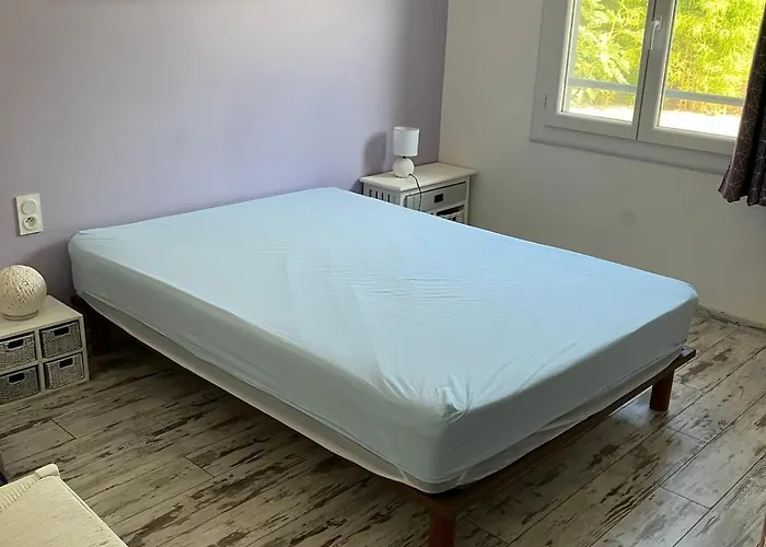 Agence Jf Immo - -villa Plain-pied Confort 3 Ch Avec Jardin Proche Des Plages V0798 *